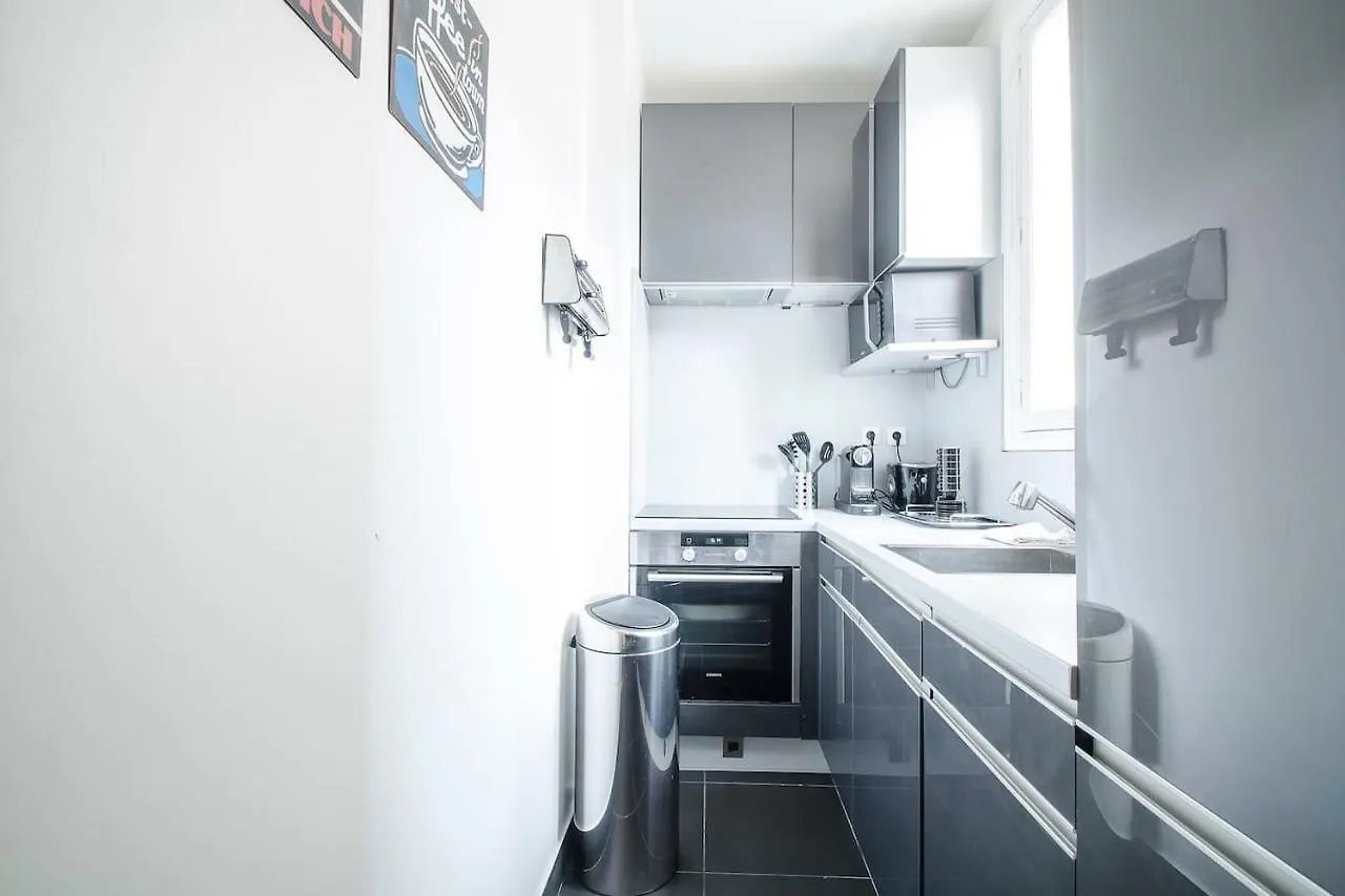 Gorgeous Paris Eiffel Tower Apartment France