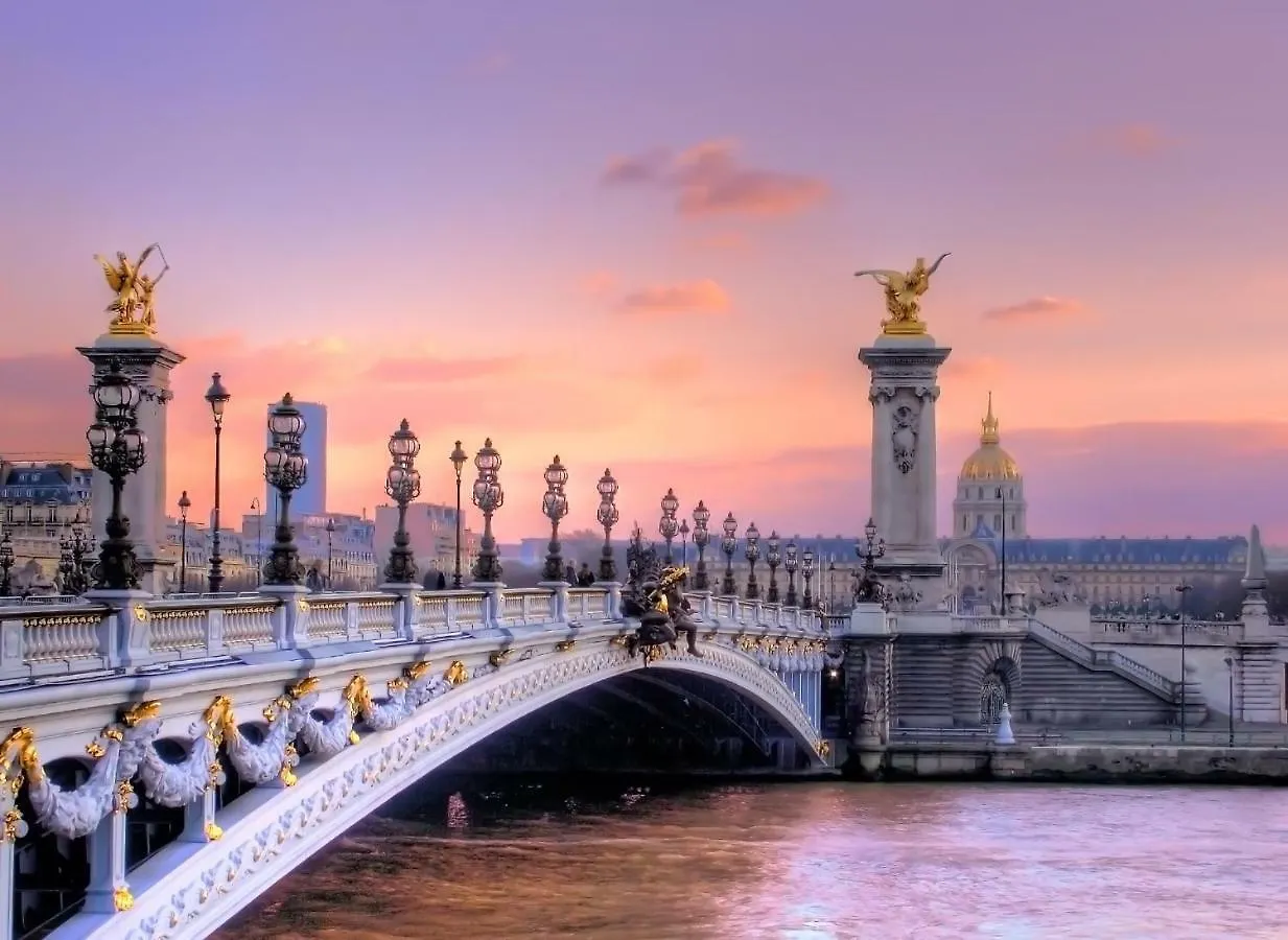 Gorgeous Paris Eiffel Tower Apartment